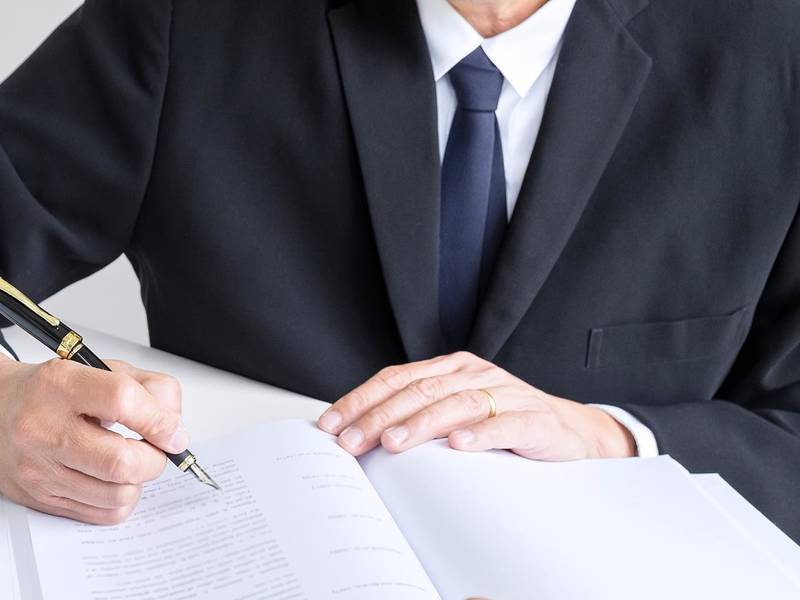 詳細(xì)閱讀:雇傭關(guān)系與勞務(wù)關(guān)系之辨:上海勞動(dòng)糾紛律師視角下的法律剖析 雇傭關(guān)系與勞務(wù)關(guān)系之辨:上海勞動(dòng)糾紛律師視角下的法律剖析